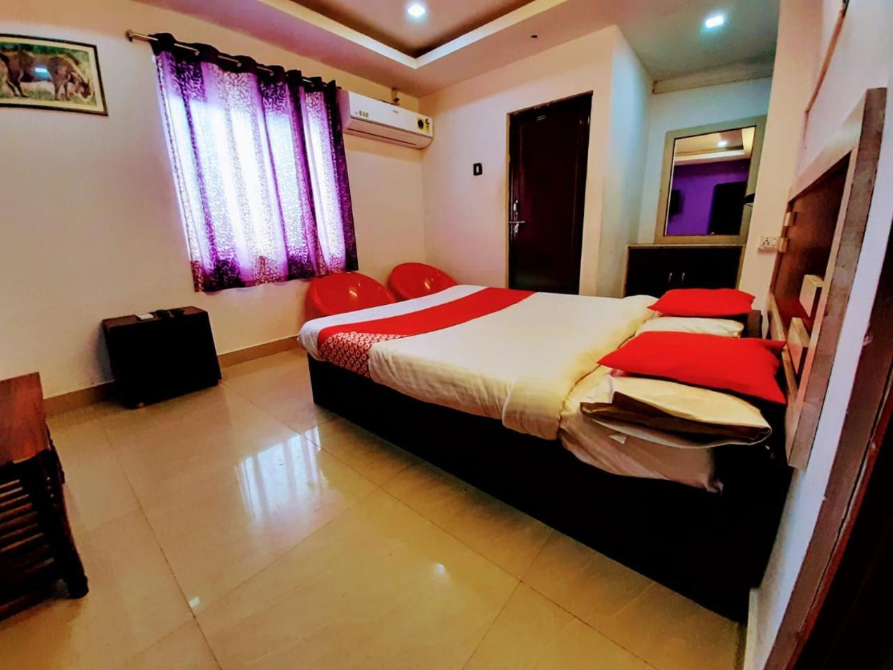 Hotel Vashishta Inn Paderu 外观 照片